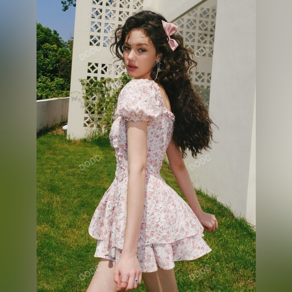 Floral puff sleeve dress